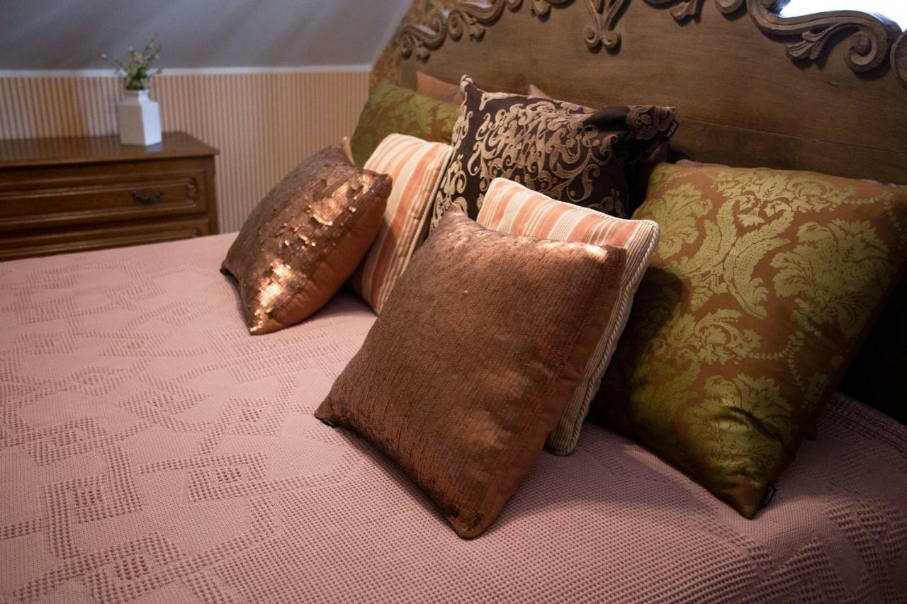 Apartment For Friends Курессааре Екстер'єр фото